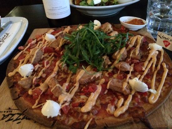 Bondi Pizza Bar & Grill Logo and Images