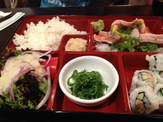 Ichiraku Japanese Noodle Bar Logo and Images
