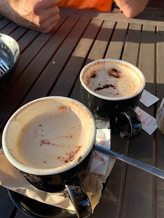 Gemma-Lee's Cafe Logo and Images