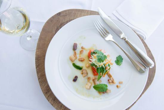 Restaurant Botanica Logo and Images