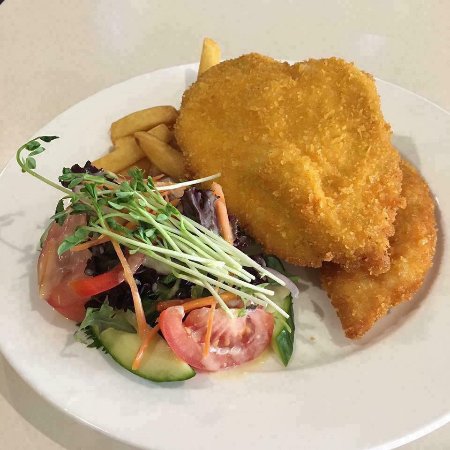 Maitland Park Bowlo Bistro Logo and Images