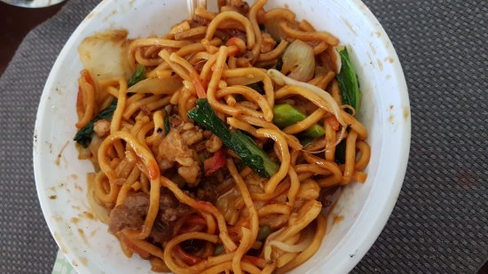 Wamberal Asian Noodle Bar & Takeaway Logo and Images