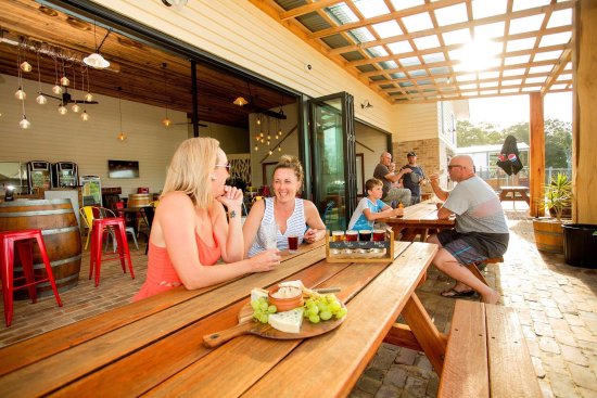Camel Rock Brewery & Cafe Logo and Images