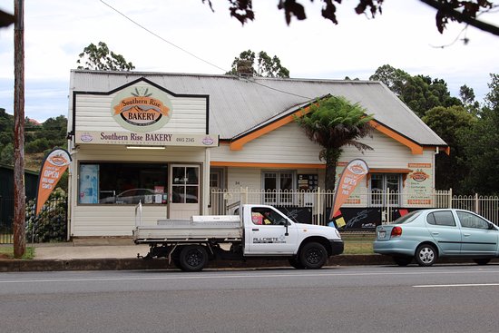 Southern Rise Bakery Logo and Images