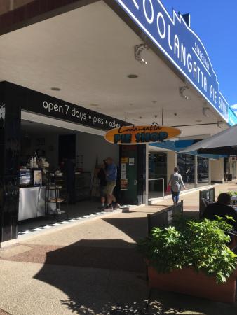 Coolangatta Pie Shop Logo and Images