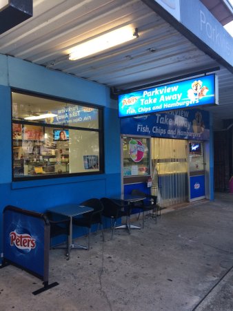 Park View Takeaway Logo and Images
