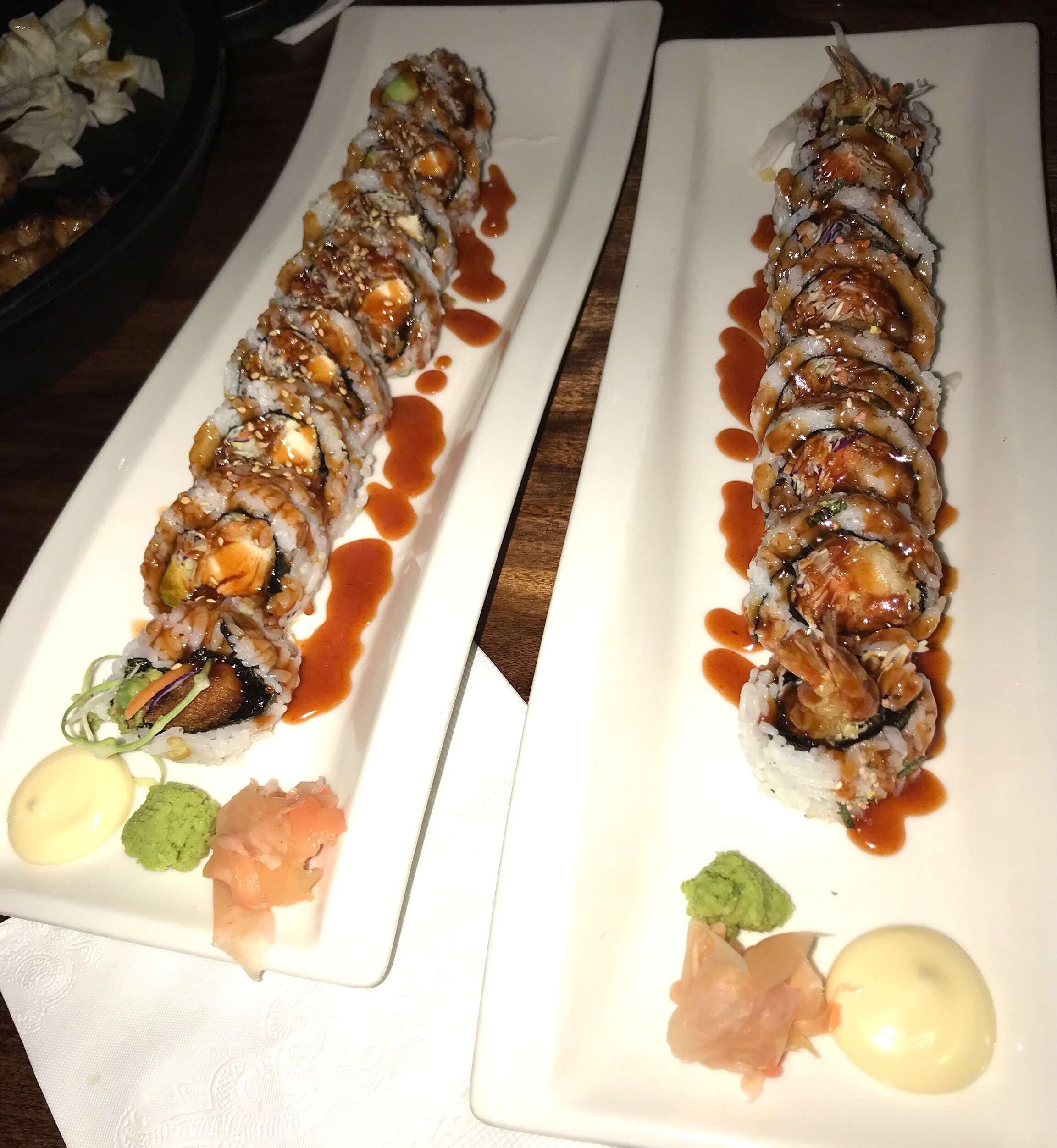 Izakaya Sumi Logo and Images