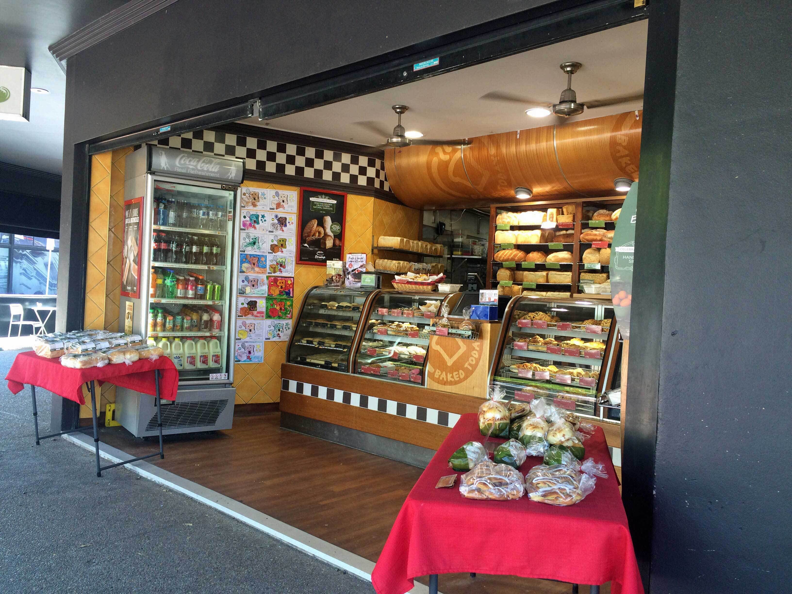 Brumby's - Bulimba Logo and Images