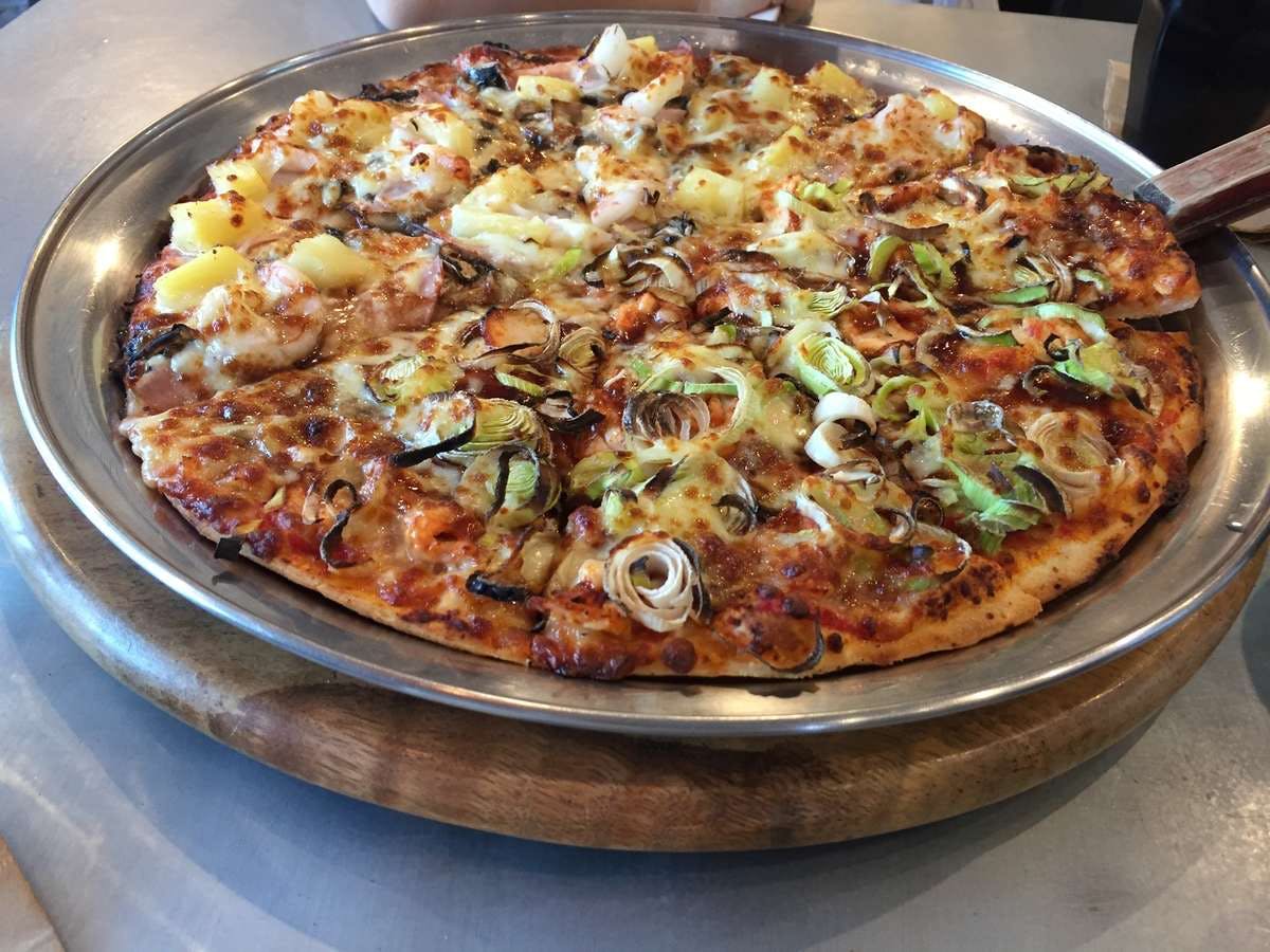 Mars Pizza Logo and Images