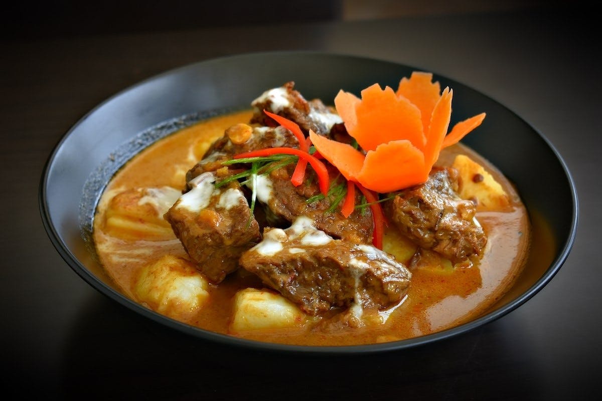 Imm Aroy Thai Logo and Images
