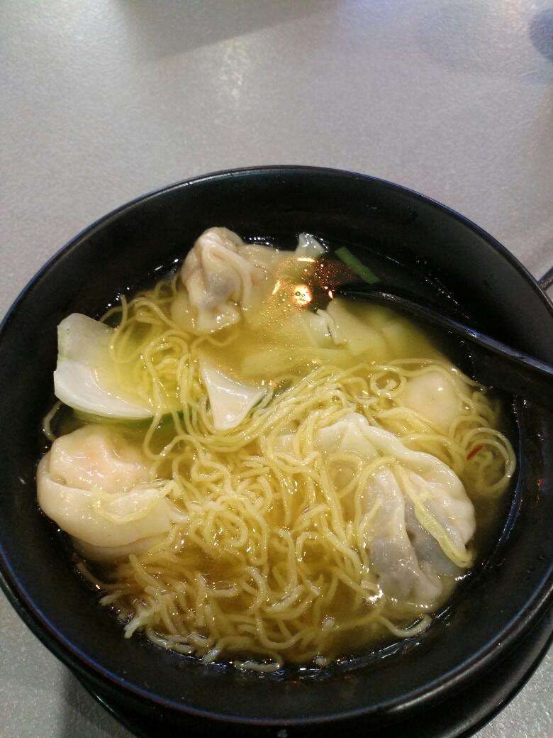 Dumpling Noodle on Circle Logo and Images