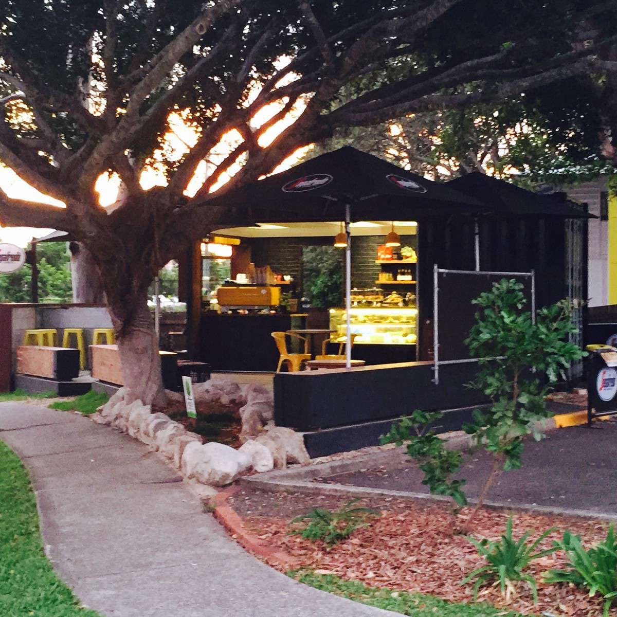 Bullitt Espresso Van Logo and Images