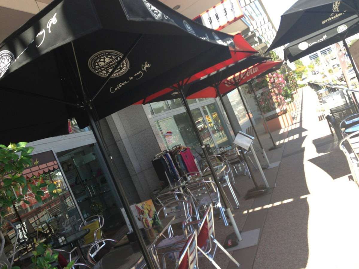 Paris Cafe Fashion Logo and Images