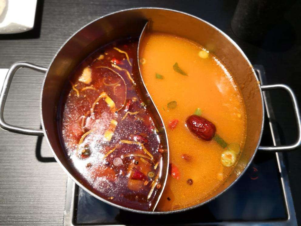 YX Mini Hot Pot Logo and Images