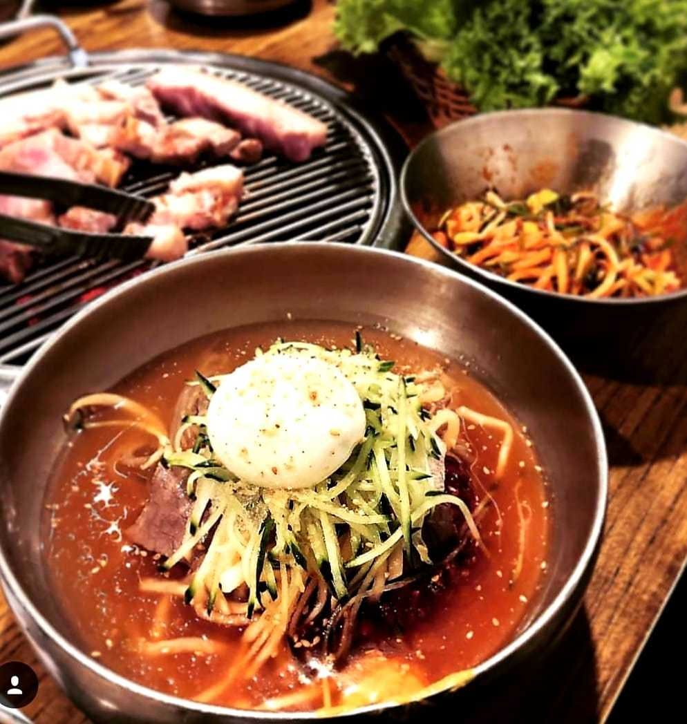 678 Korean BBQ - Eastwood Logo and Images