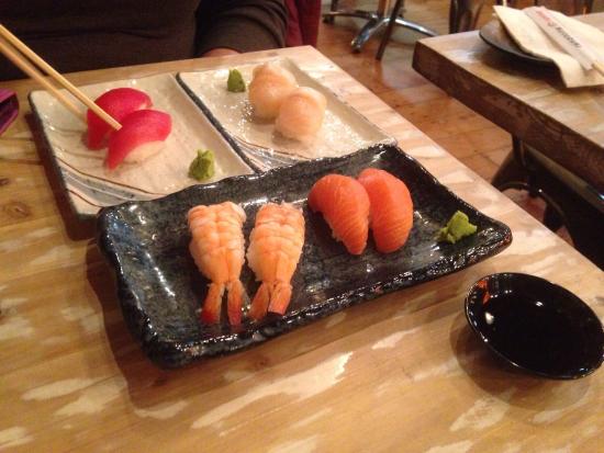 Izakaya Kotobuki Logo and Images