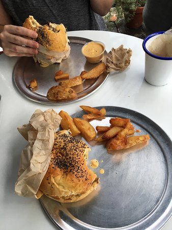 Burger Frank Logo and Images