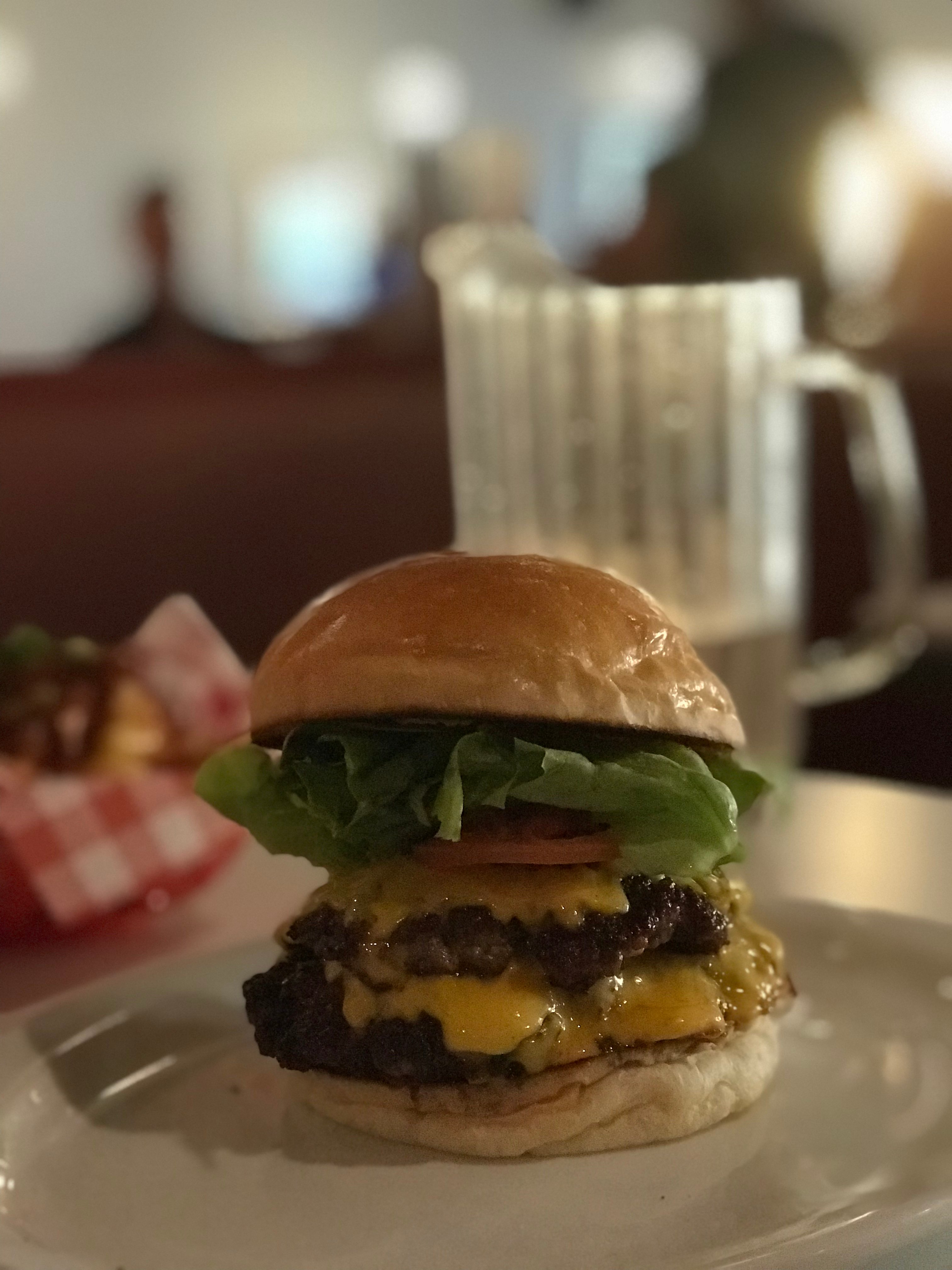 Easy Street Diner Logo and Images