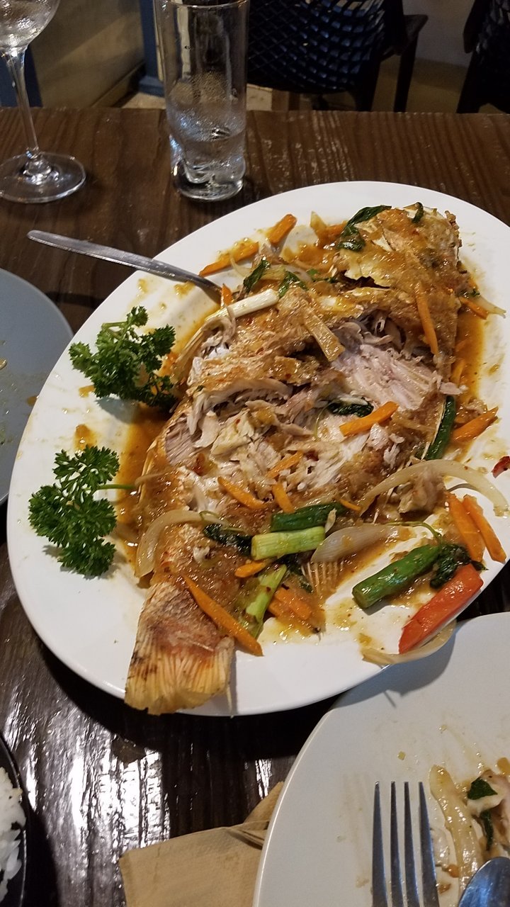 Sang’s Thai Restaurant Logo and Images