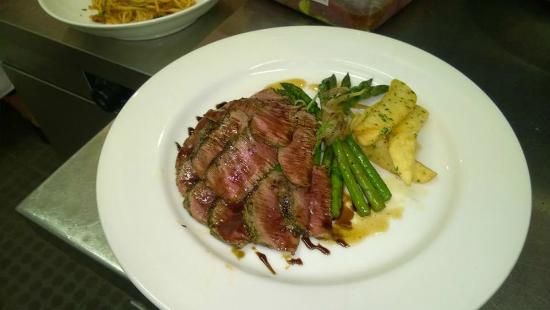 Osteria A' Mano Logo and Images