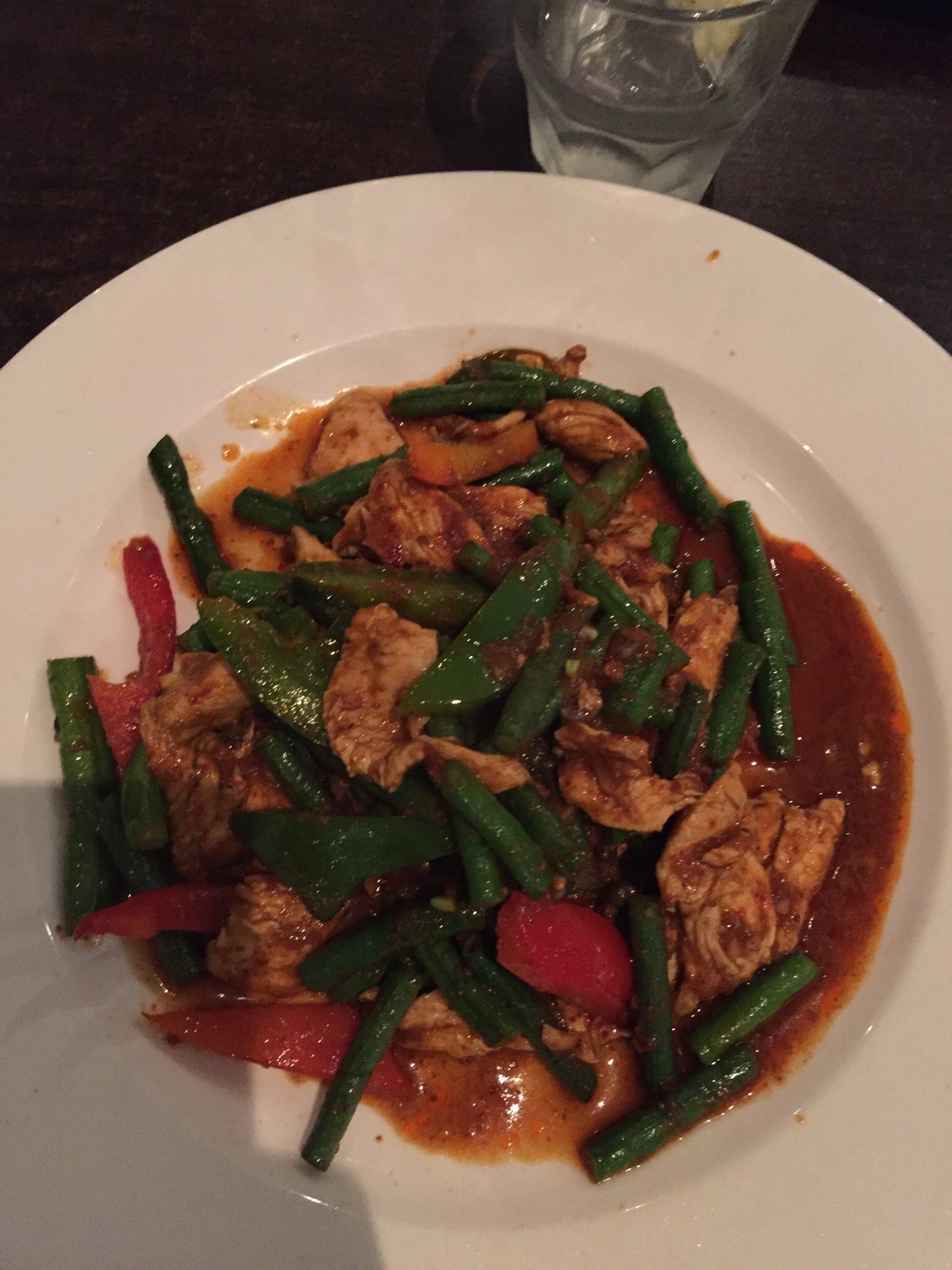 Summerie’s Thai Cuisine Logo and Images