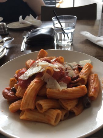 Fasta Pasta Brighton Logo and Images