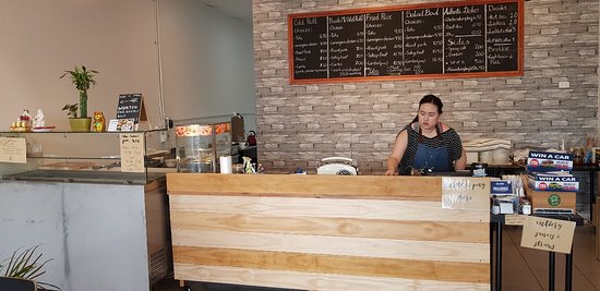 Han's Banh Mi Logo and Images