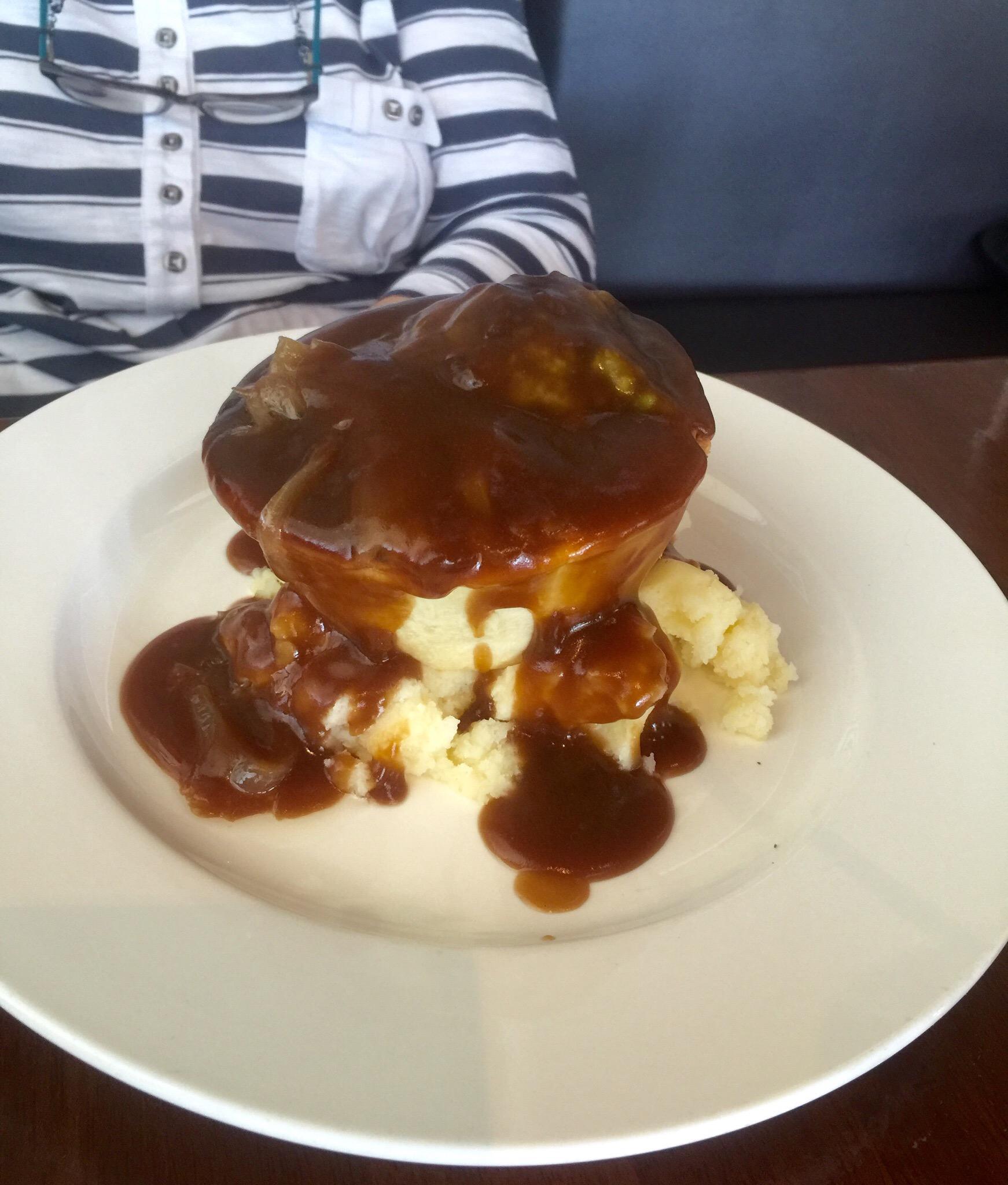 Chermside Tavern Logo and Images