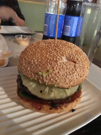 Grill'd Health Burgers Logo and Images