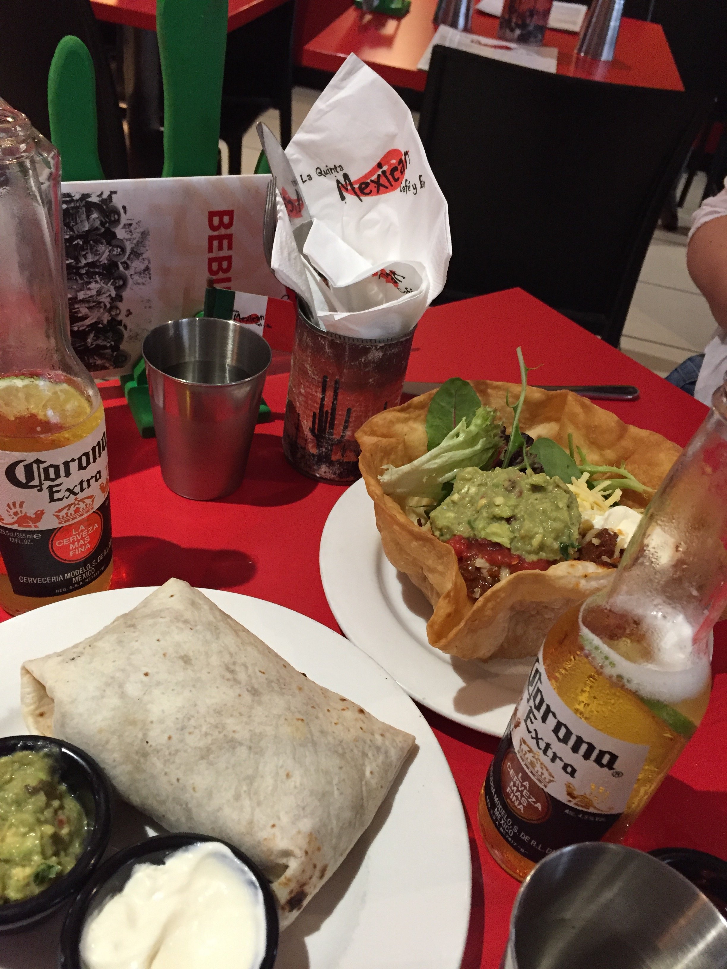 La Quinta Mexican Logo and Images