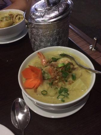 Lanna House Thai Resturant Logo and Images