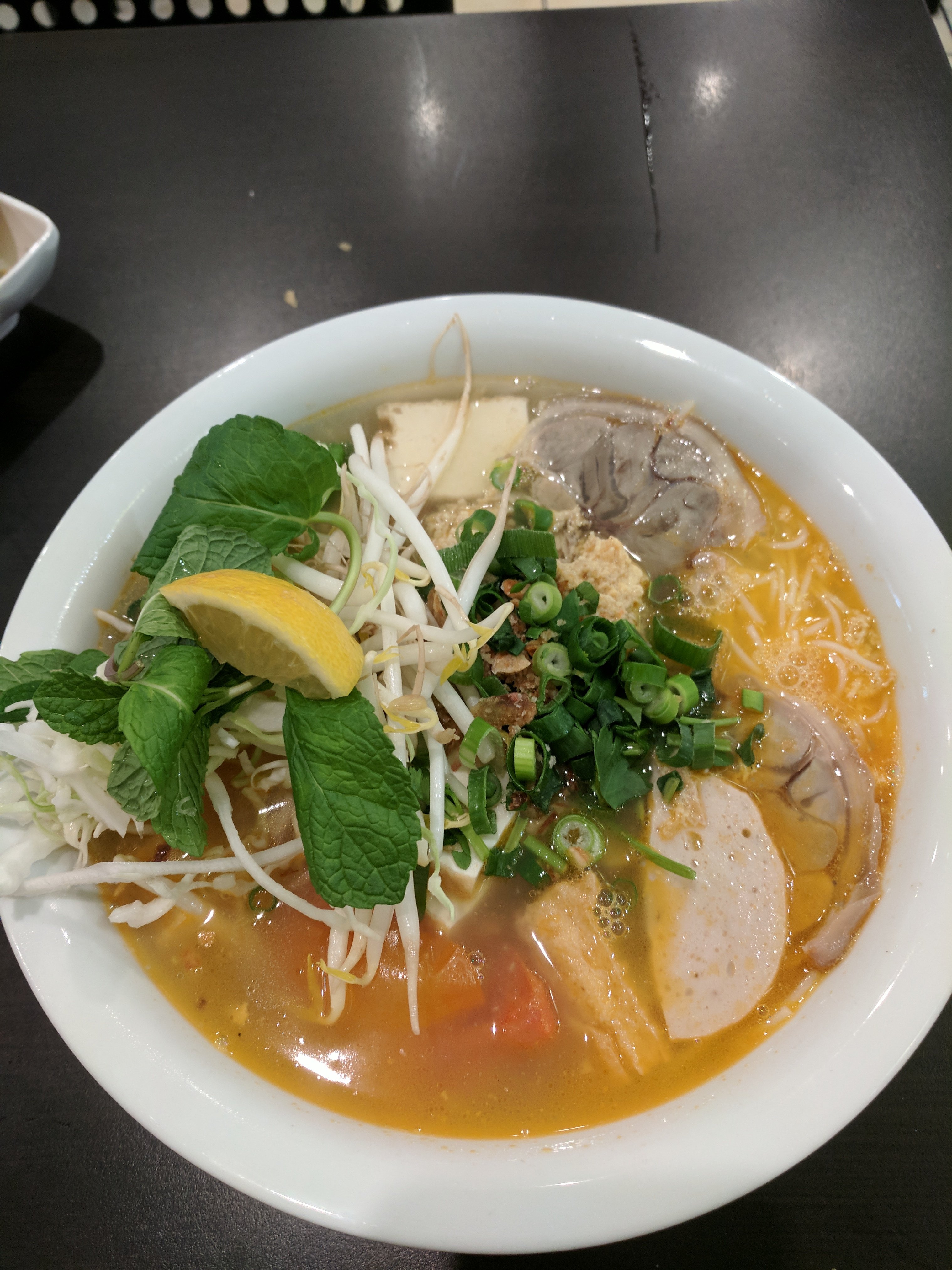 Pho Sai Gon Logo and Images