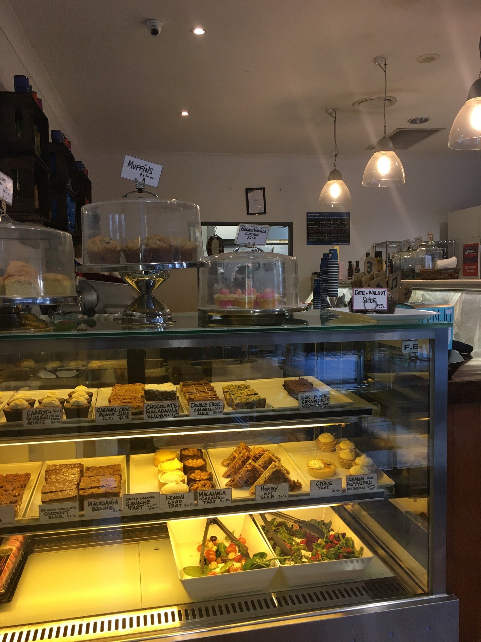 The Fig Tree Deli Logo and Images