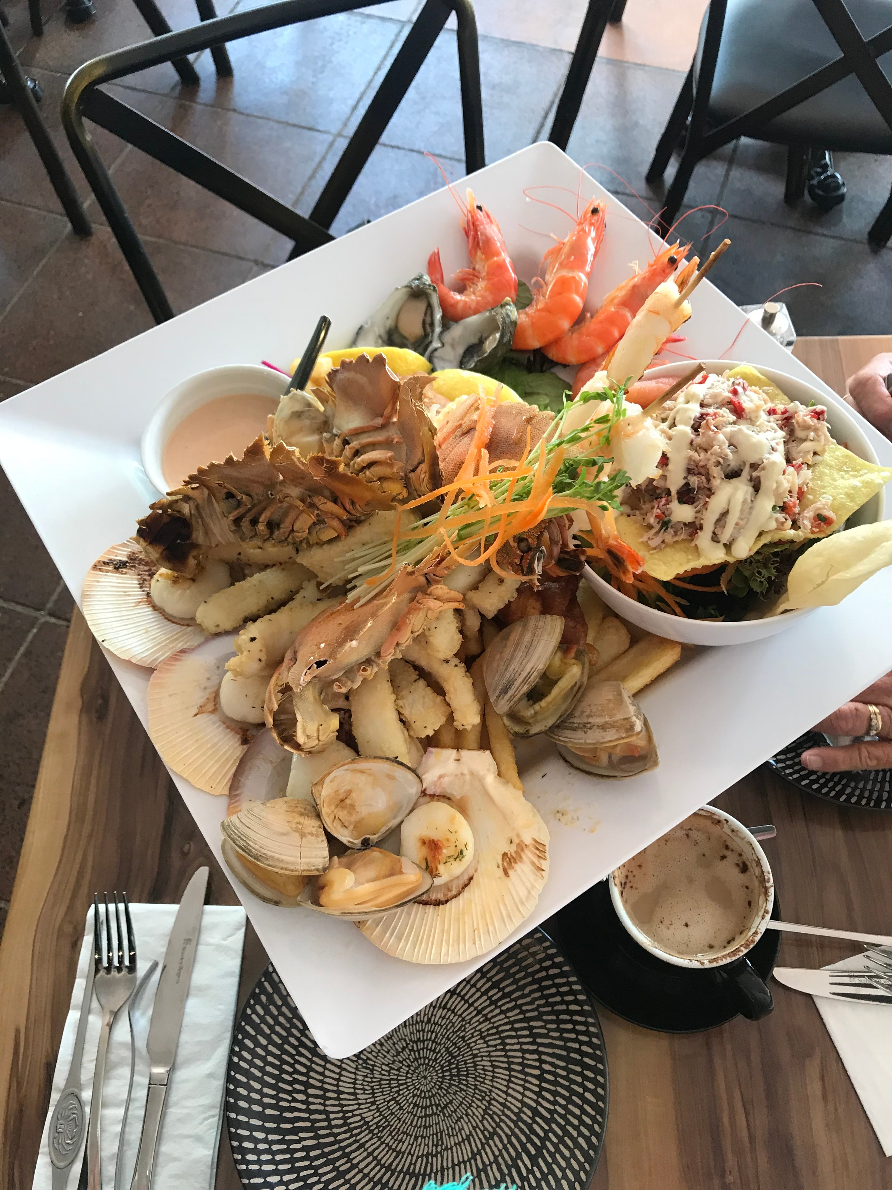 Yellowfin Seafood & Grill Logo and Images