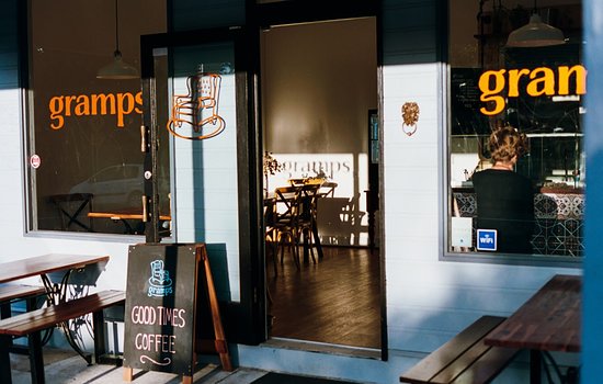 Gramps Cafe Logo and Images
