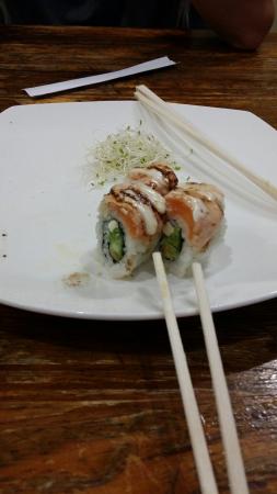 Natsumi sushi Logo and Images