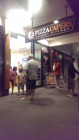 Pizza Capers Kirra Logo and Images