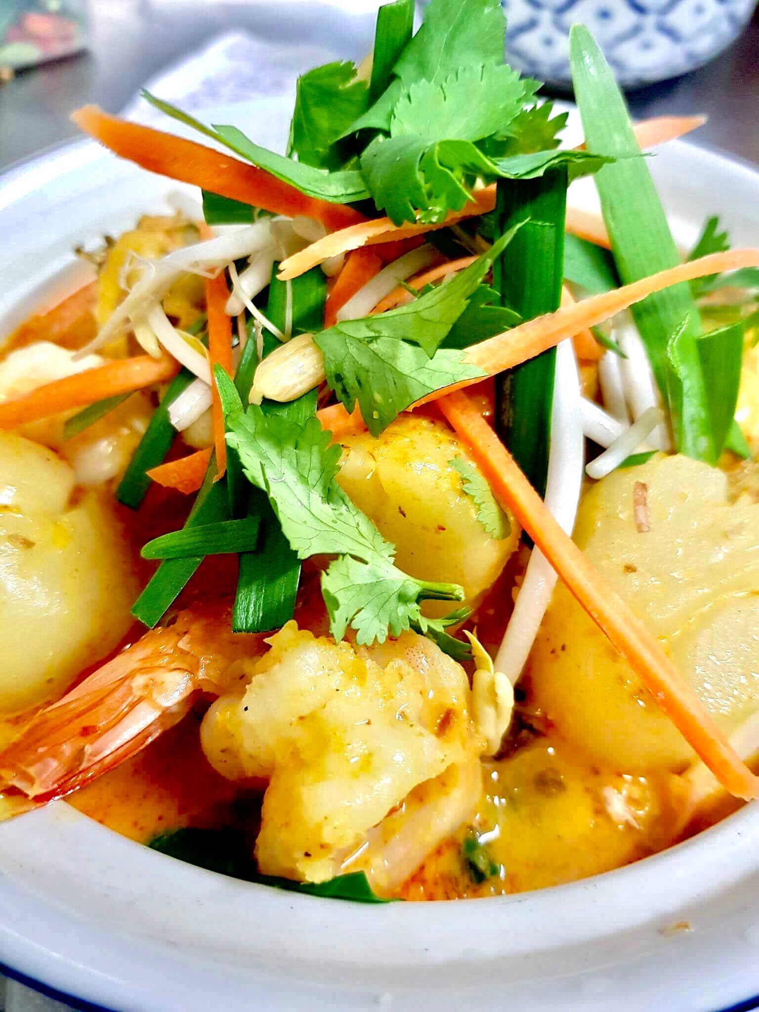 Sunshine Thai Restaurant Logo and Images