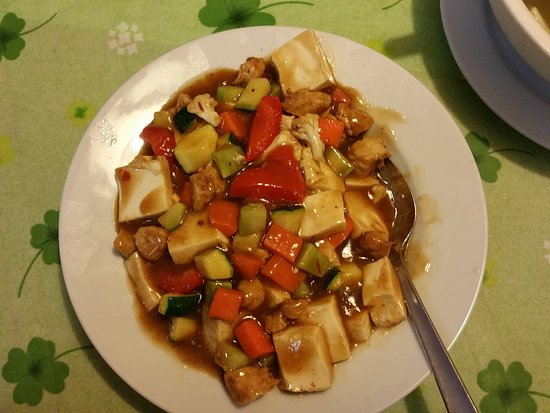 Tian Ran Vegetarian Restaurant Logo and Images