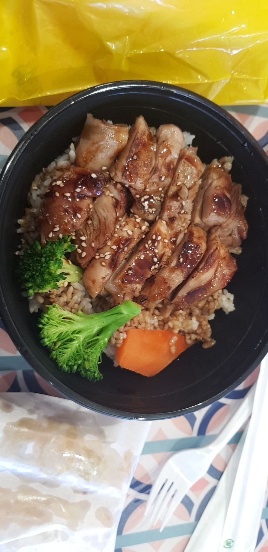 Genki Sushi Noodles Logo and Images