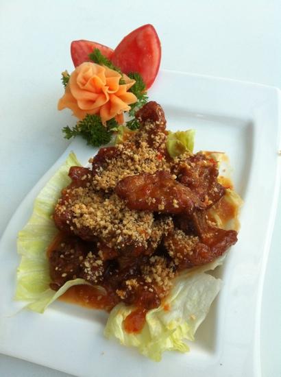 Golden Taste Chinese Cuisine Logo and Images