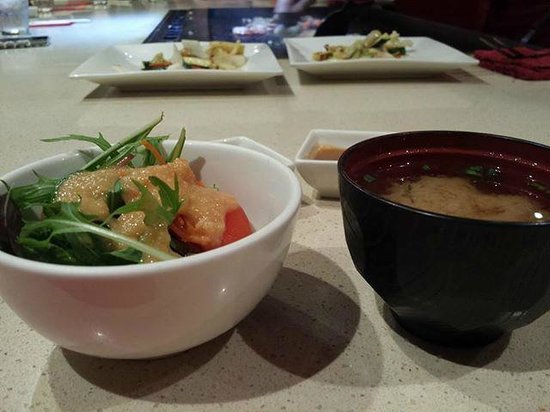 Hanazono Teppanyaki Logo and Images