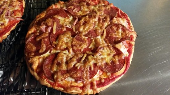 Pizza 24/7 Logo and Images