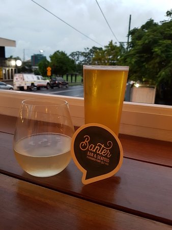 Banter Bar & Seafood Logo and Images