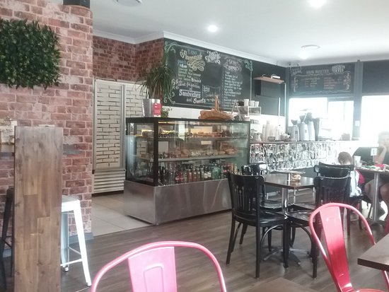 Brisbean Coffee Logo and Images