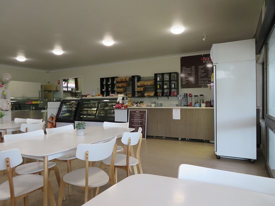 Duo Bakery & Cafe Logo and Images
