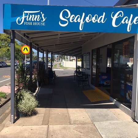 Finnâ€™s Fish House Logo and Images