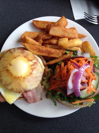 The Lamington Teahouse - Binna Burra Logo and Images