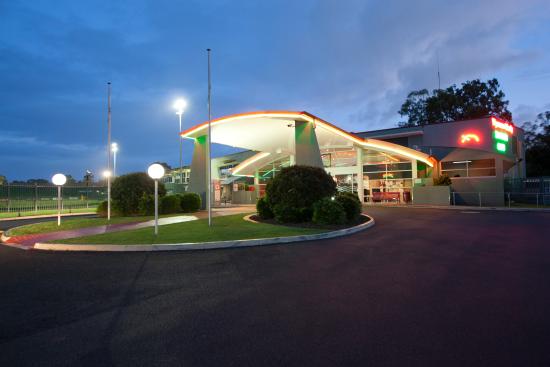 Wynnum Manly Leagues Club Logo and Images
