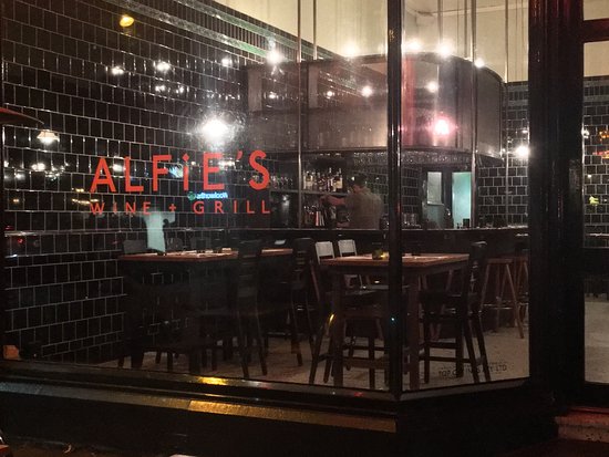 ALFiE'S Wine + Grill Logo and Images